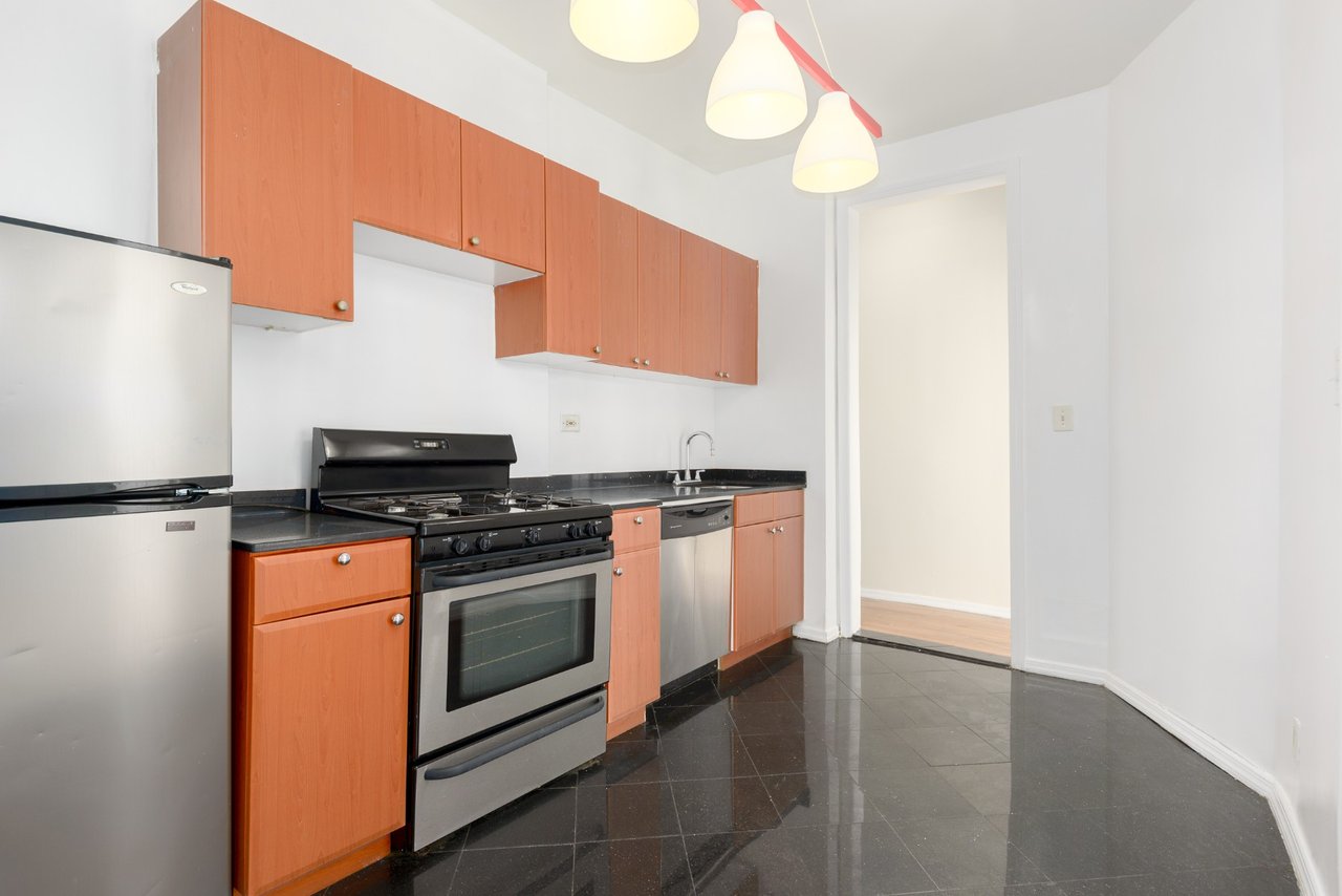 345 East 12th Street Unit: 26