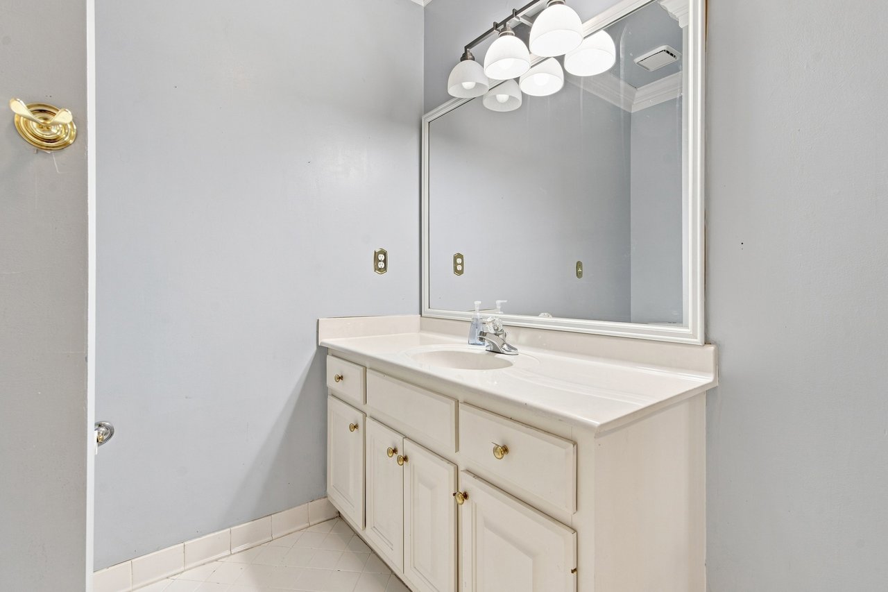 Where Luxury Meets the View on Monte Sano