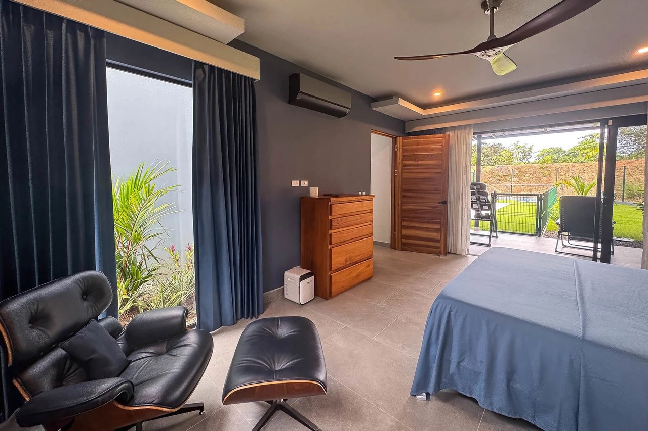 3 Bedroom, Contemporary Estate home in Manuel Antonio 