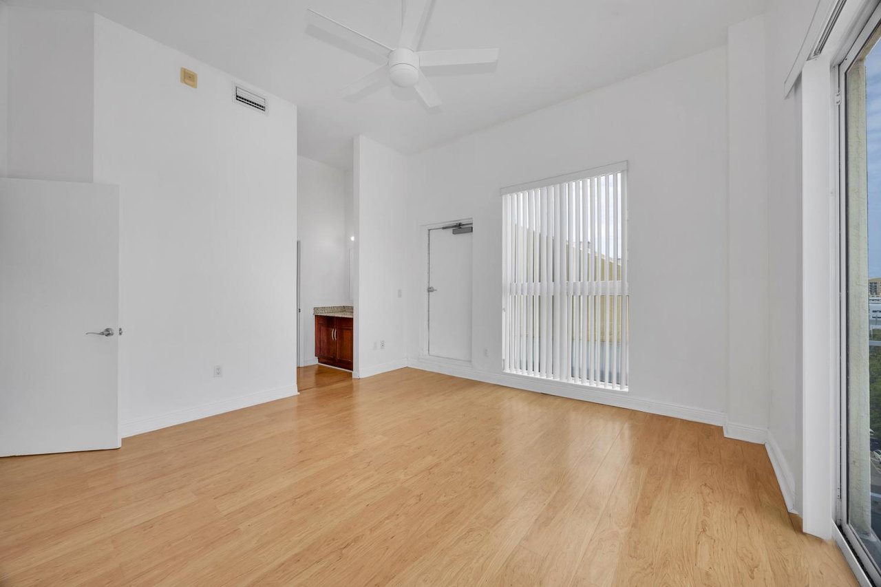 Penthouse Living in Downtown Dadeland