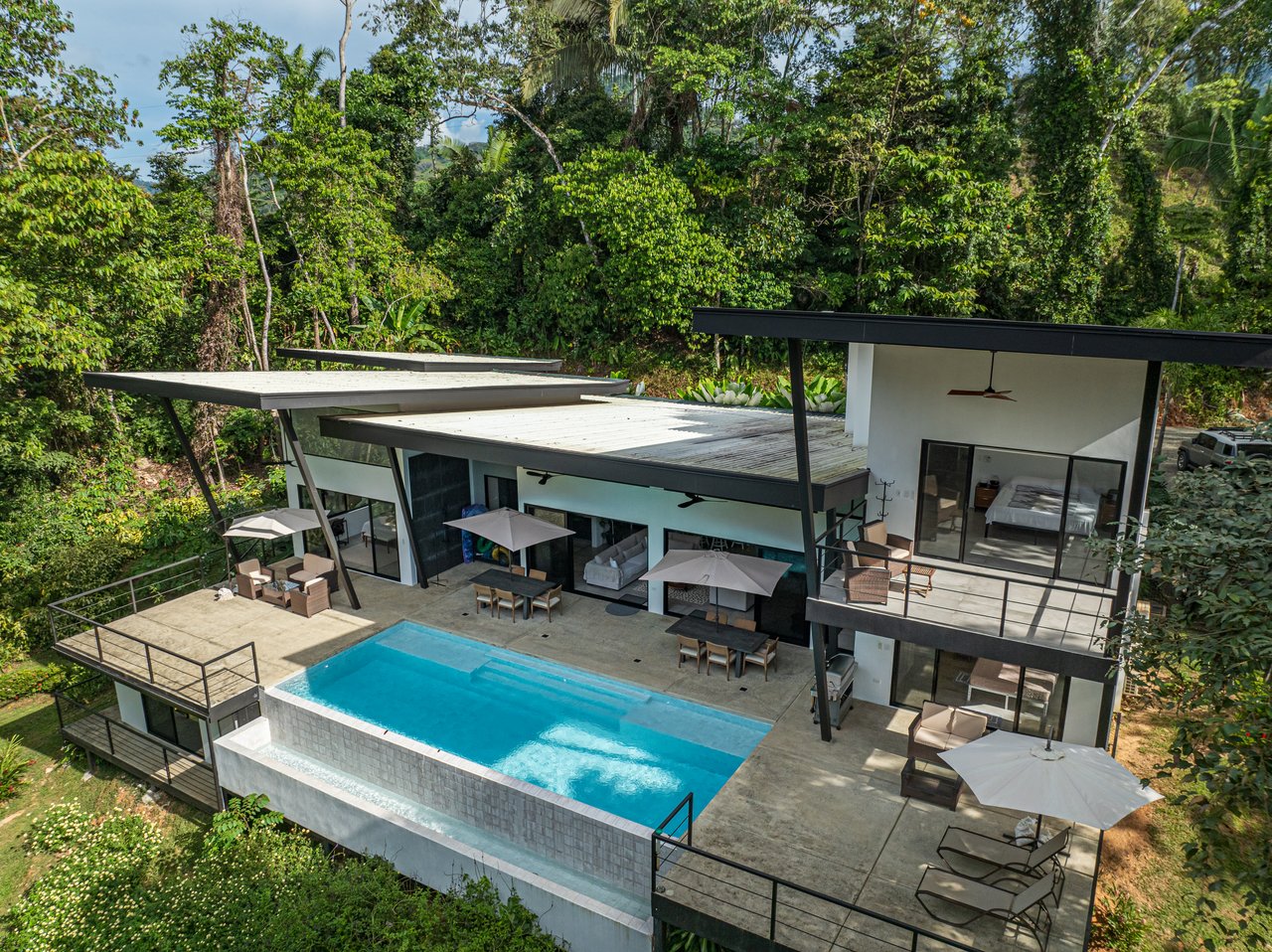 Luxury Ocean View Home in Paradise Breezes – A Private Retreat Near Dominical