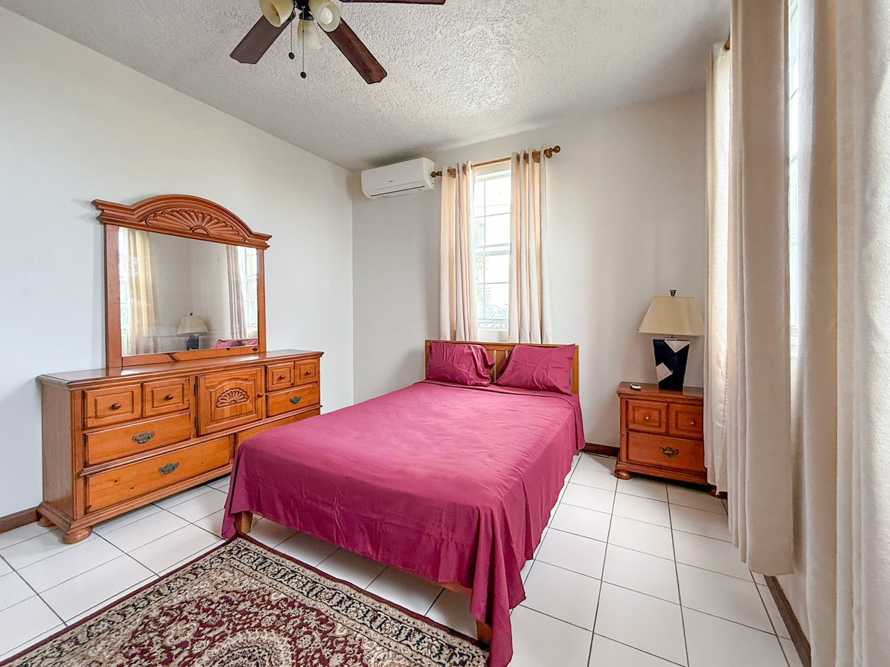 317 Paraquita Bay 2 Bedroom Apartment 