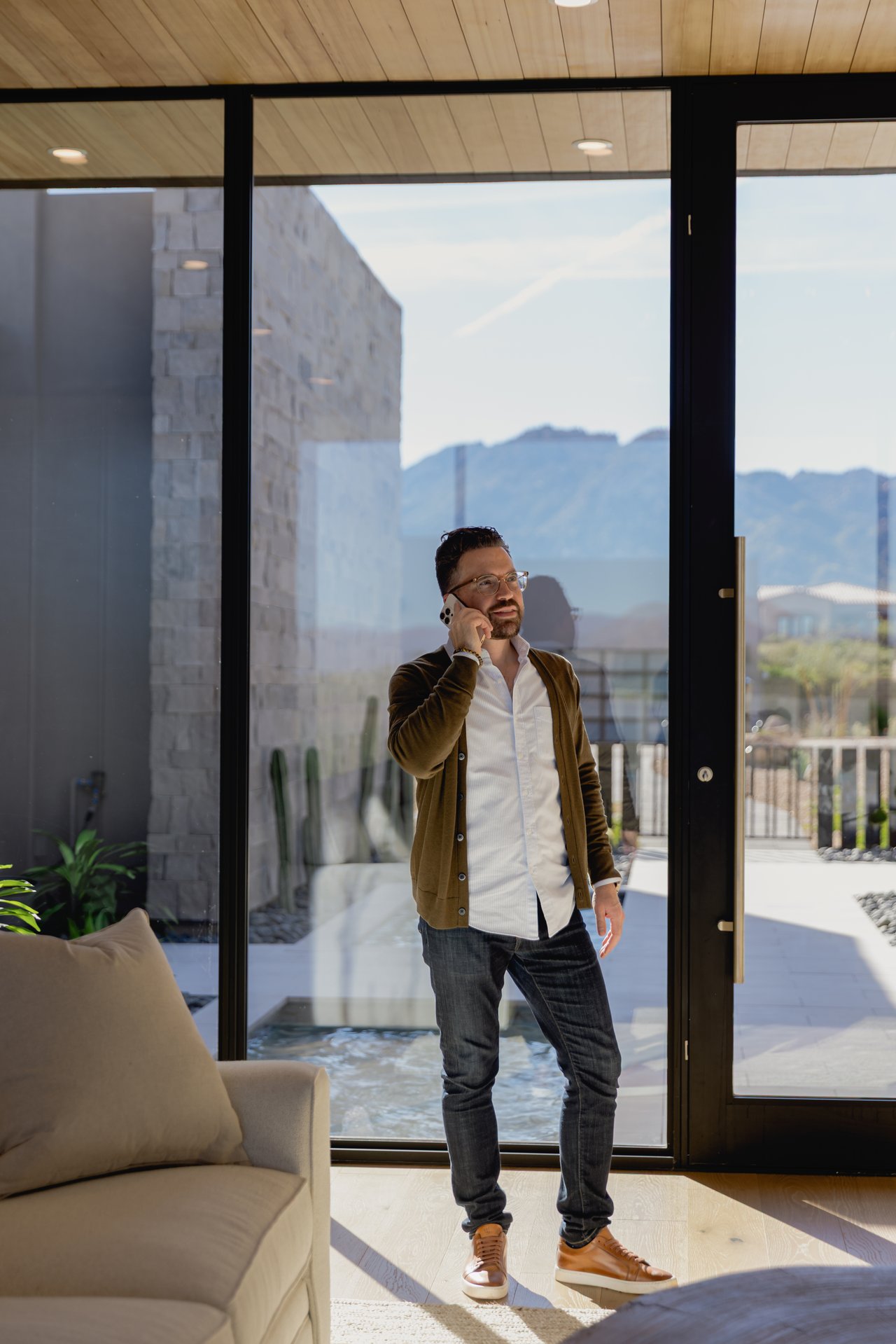 contact-form-background