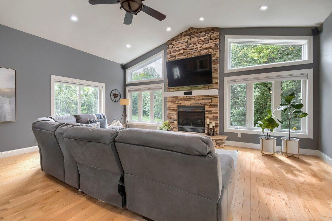 22376 Brett Trail, Rogers, MN 55374