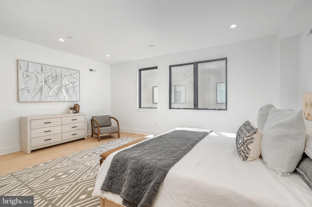 720 S 17th St #6, Philadelphia, PA 19146