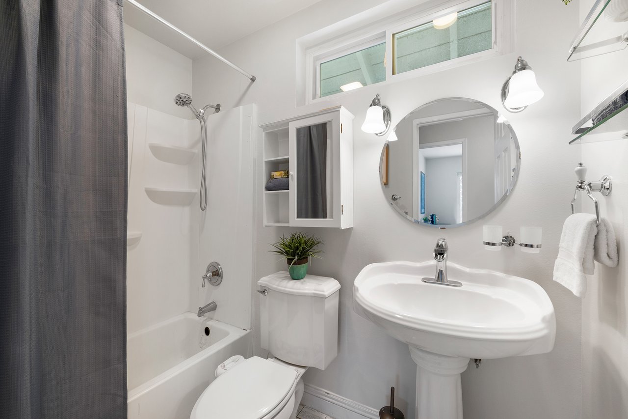 20 Sacramento, Irvine, CA 92604