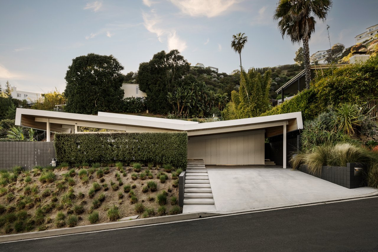 1549 Rising Glen Rd, Sunset Strip