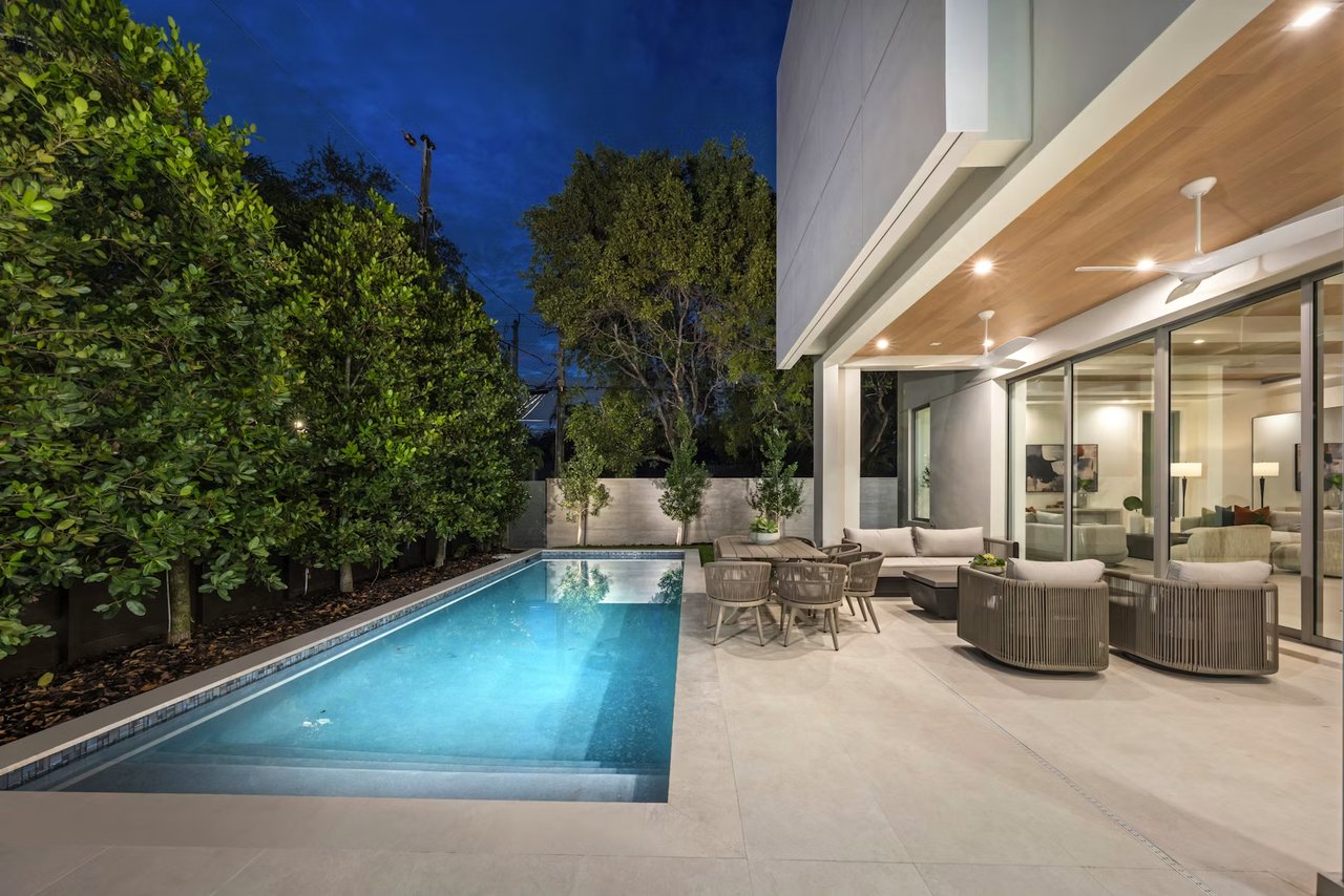 The Power of a Well-Written Listing Description in Manhattan Beach