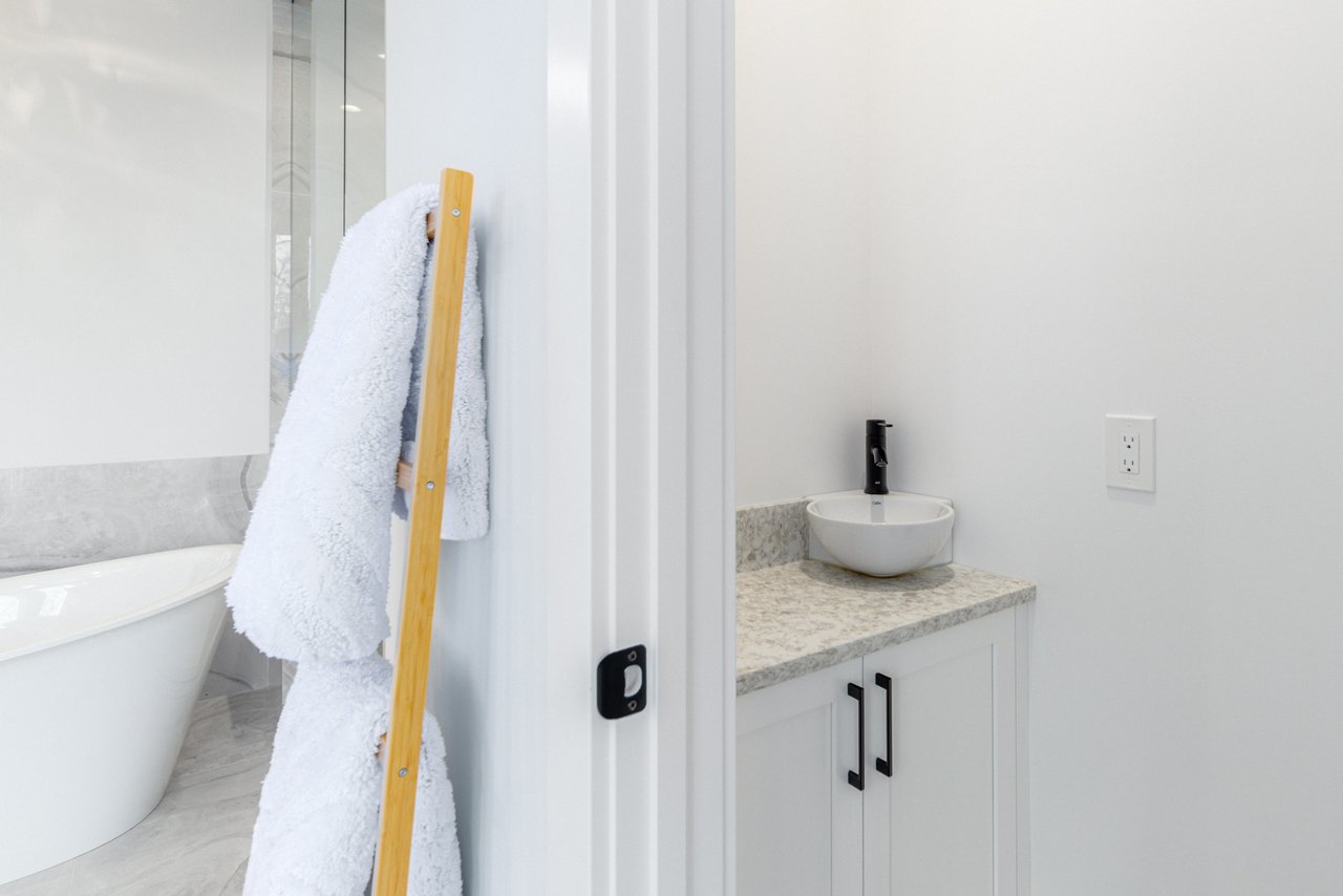 Modern Custom Built Family Home