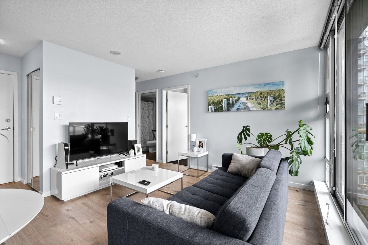 668 Citadel Prde, #901
