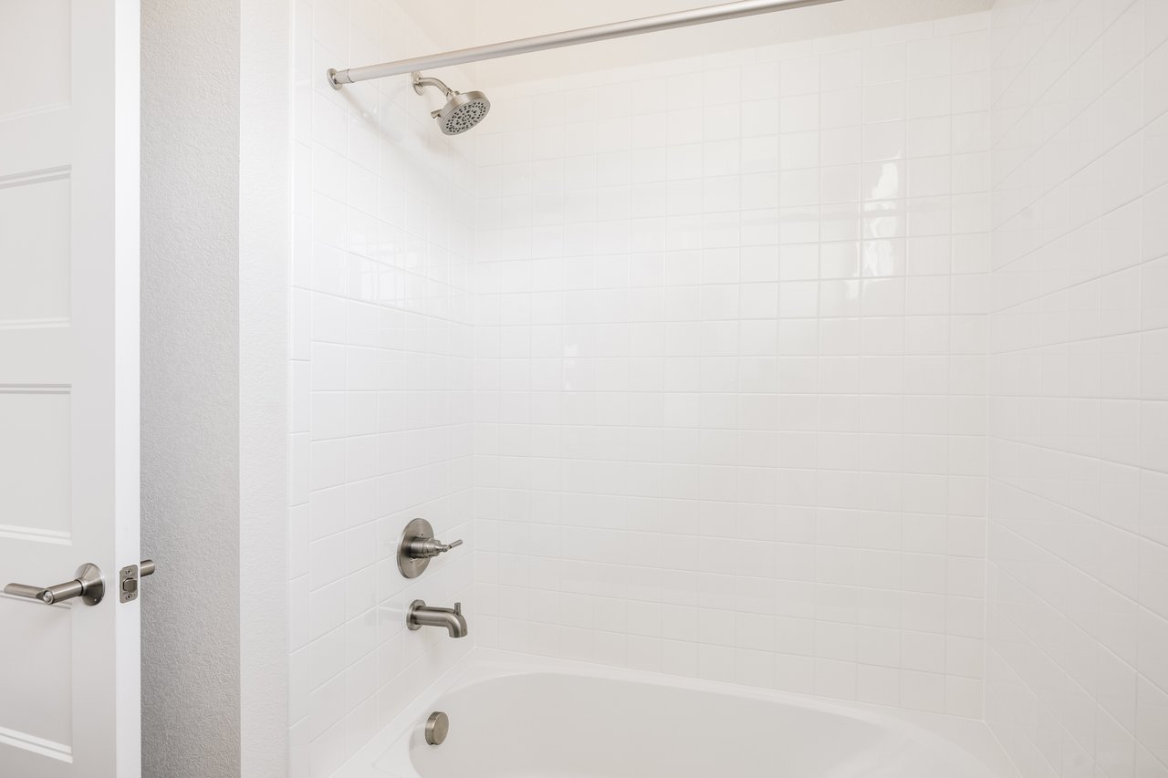 Fusion 1C - Finished Basement & 2-1 Buydown Included