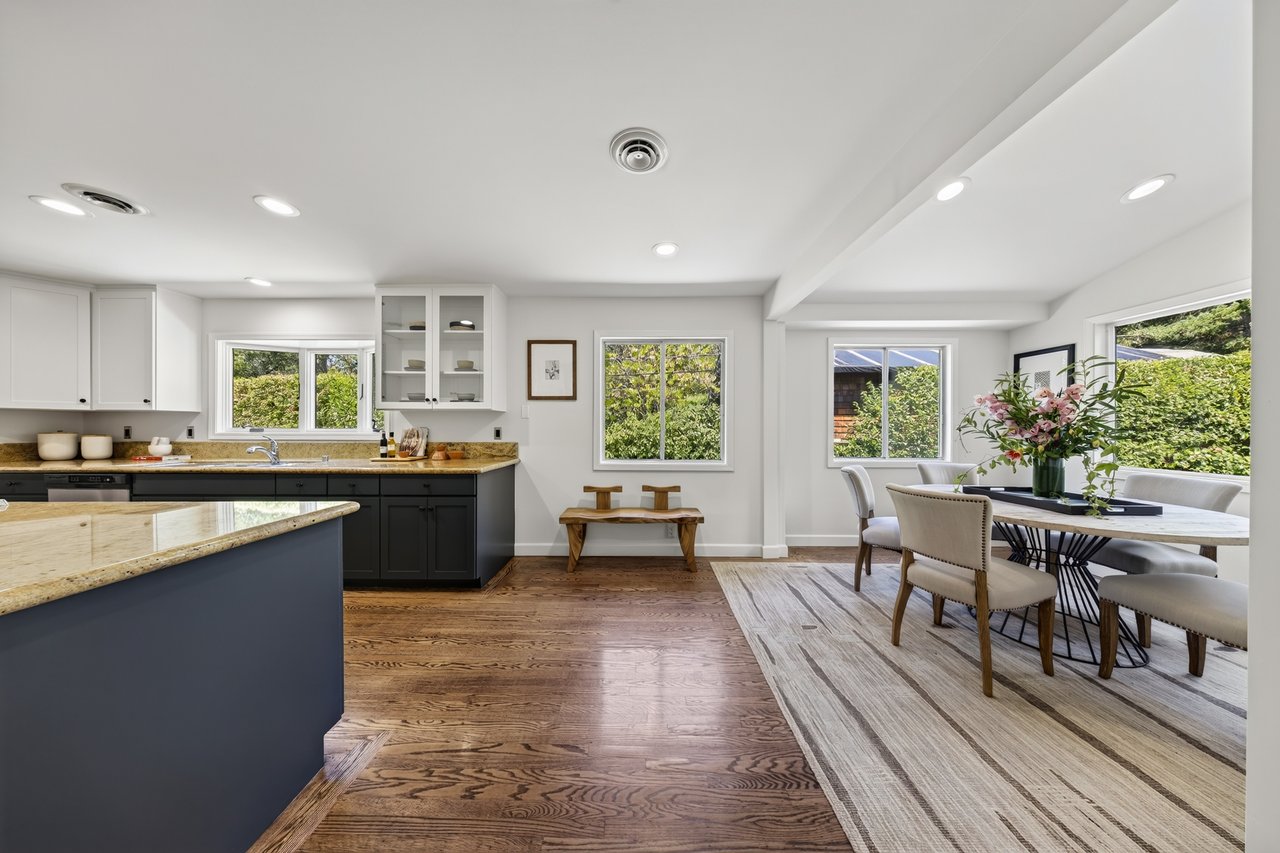 82 Shady Lane, Ross