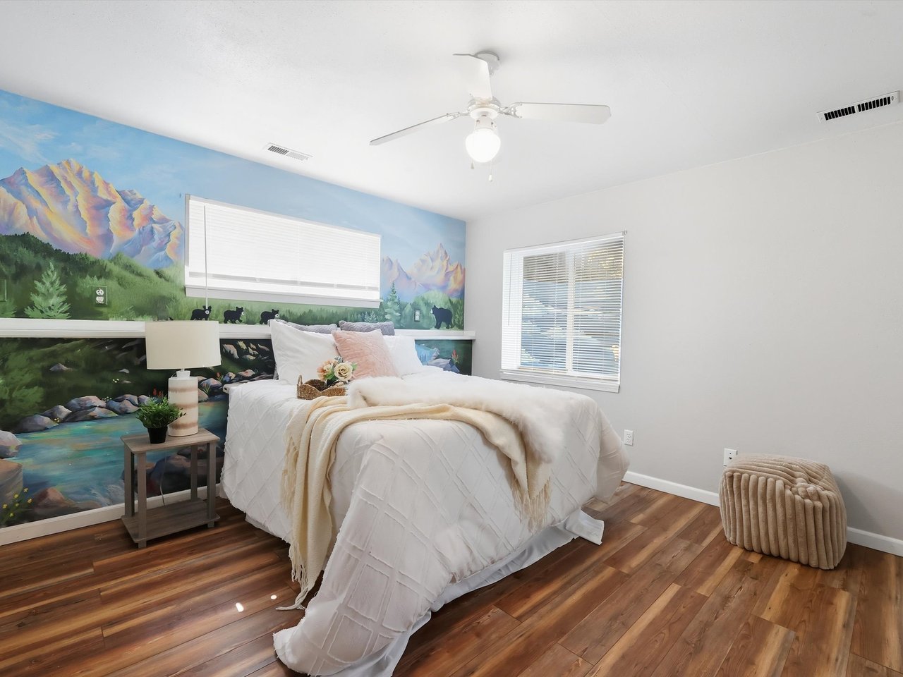 2706 N Chestnut Street