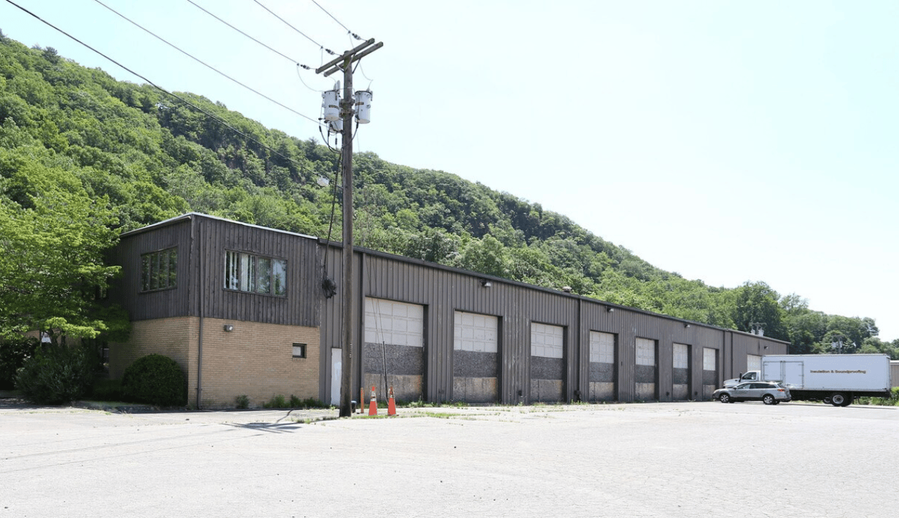 136 Bradley Road, Woodbridge