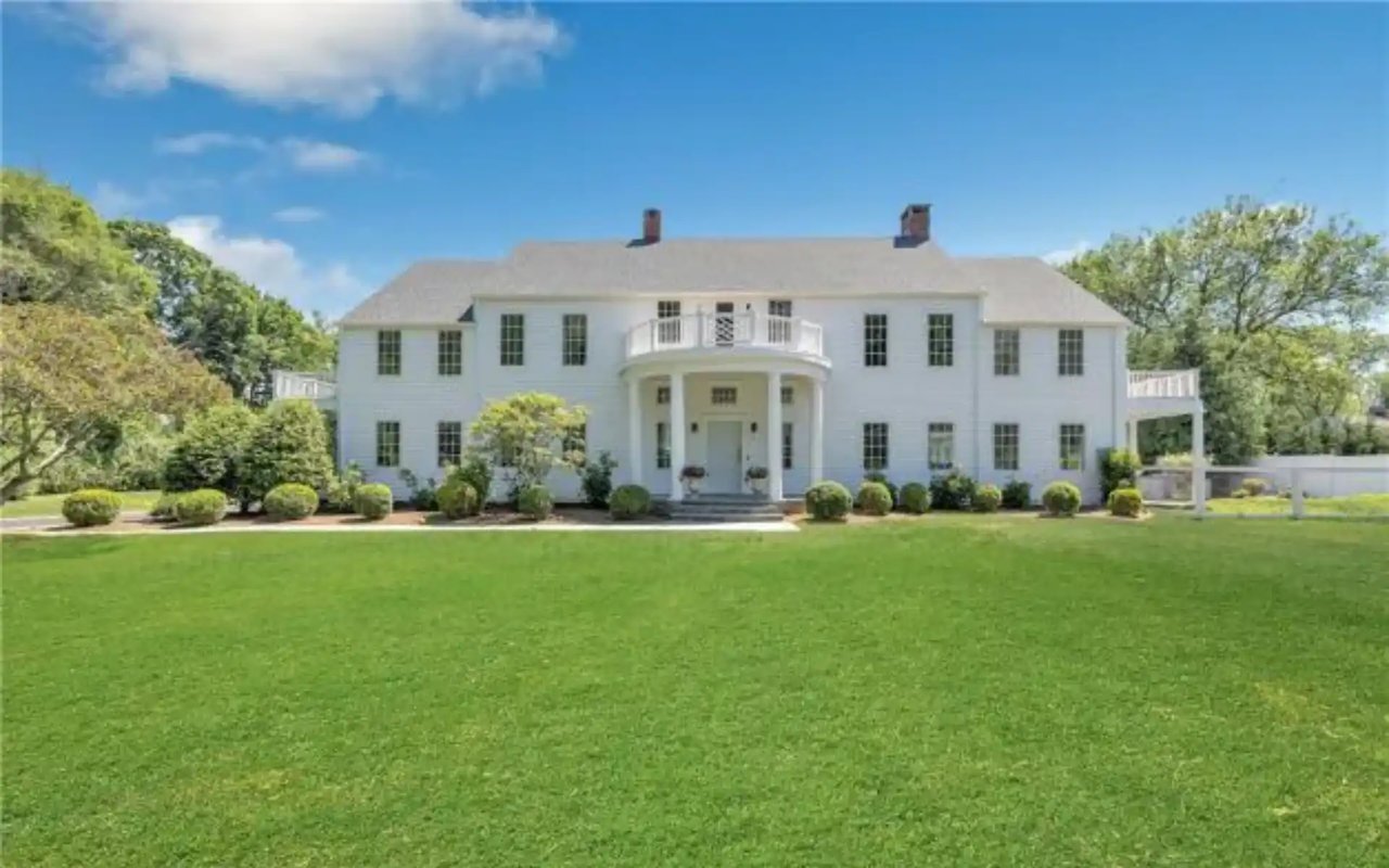 8 Mayflower Parkway, Westport, CT 06880