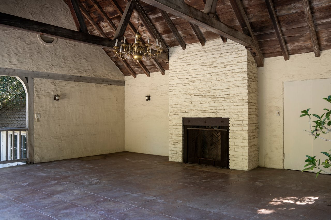 1021 Stone Canyon Rd, Bel Air