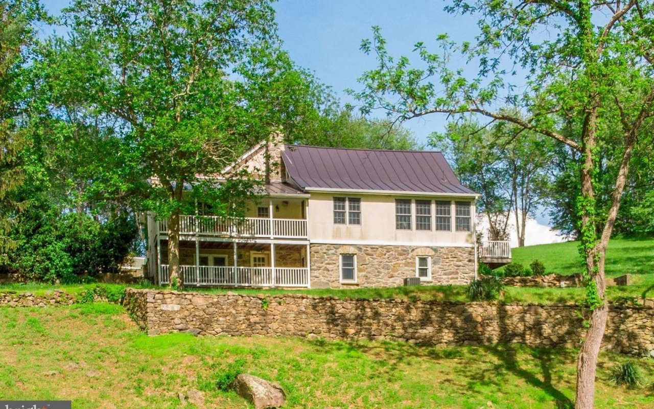 1847 Leeds Manor Rd