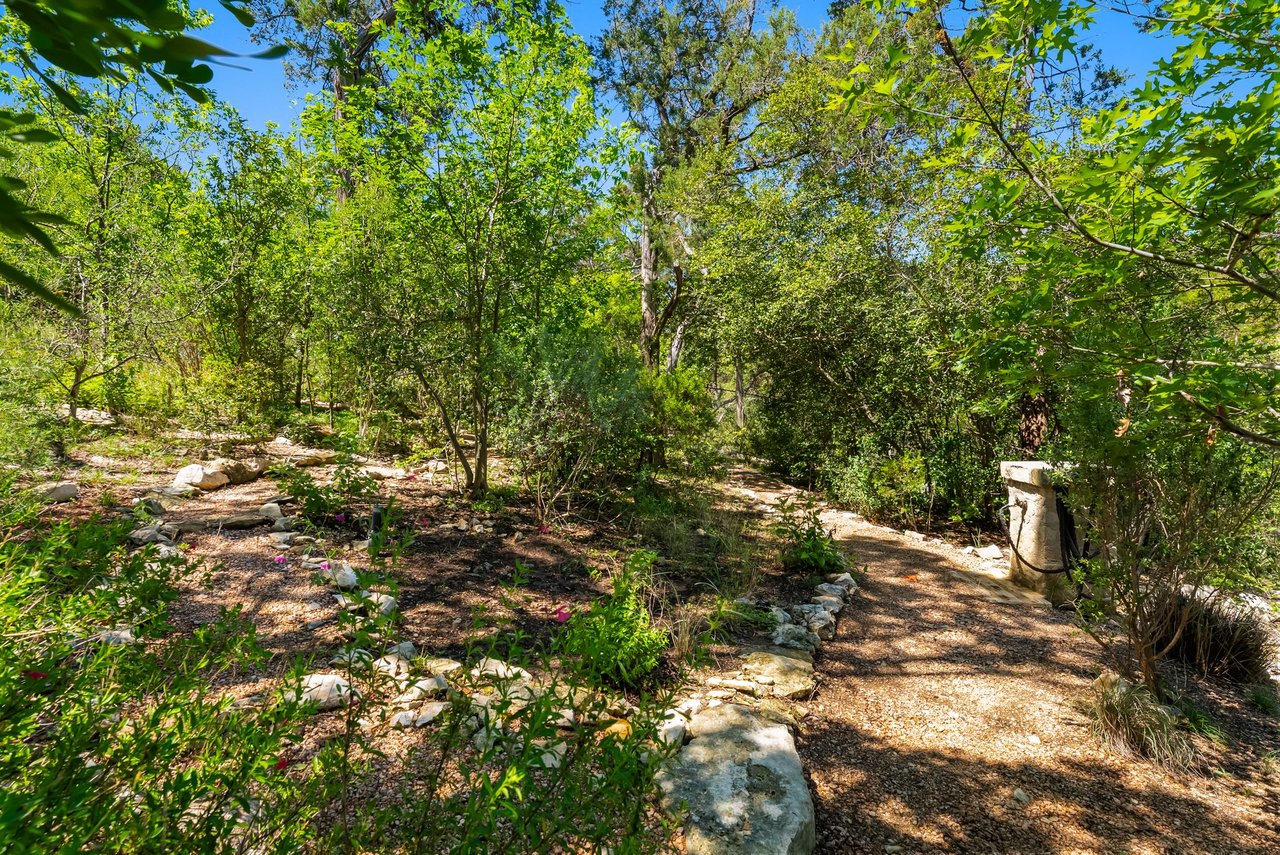 698 Windsong Trail