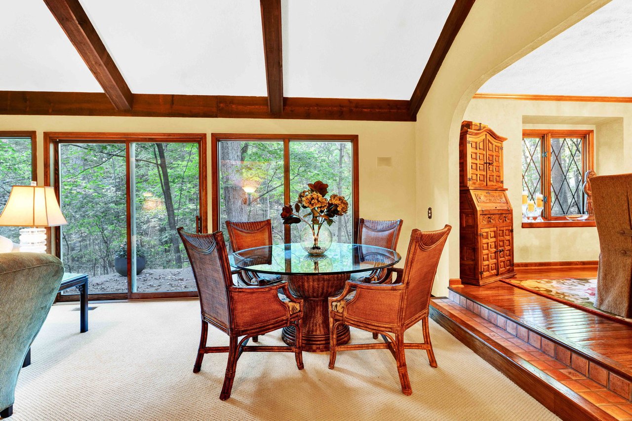 1100 Bretton Lane, Bloomfield Hills