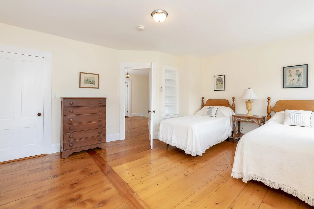 216 Whiteface Intervale Rd