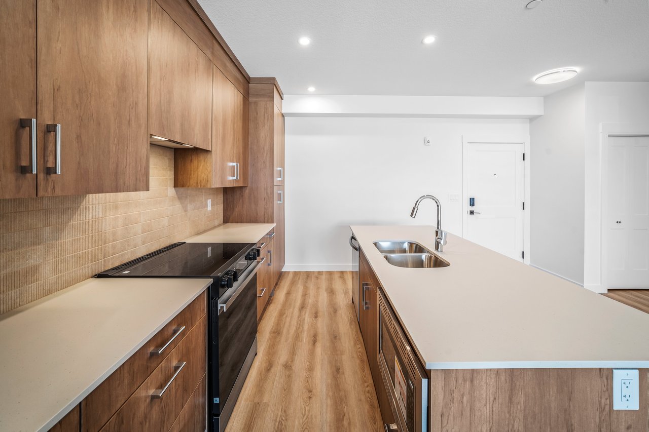 10 Cascade Ridge Unit: 206