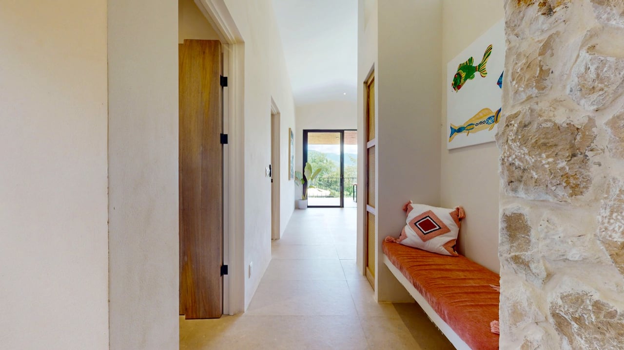 New Modern Ojochal Home with Pool, Office & Mountain Views 24/7 Security