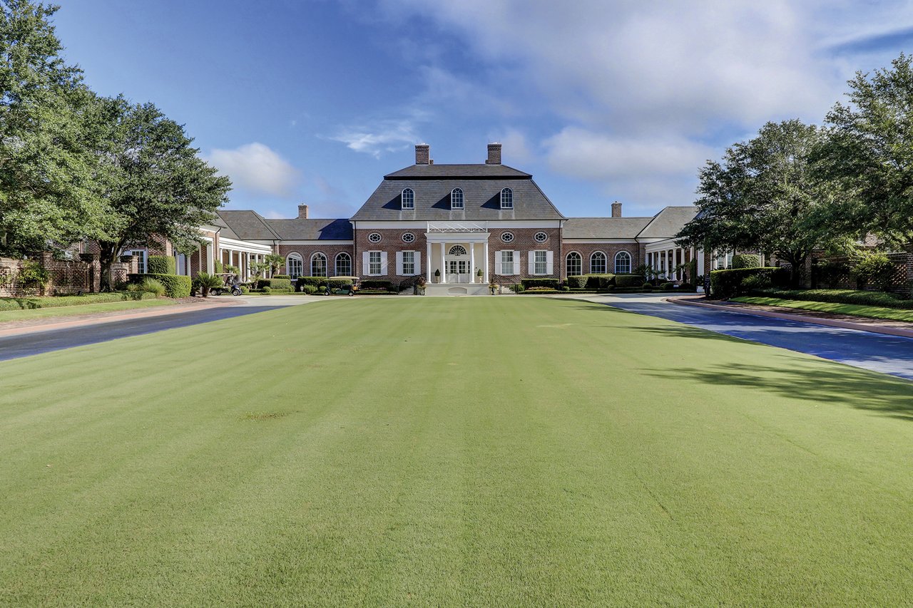 Top Home Features in Berkeley Hall, SC for Modern Buyers