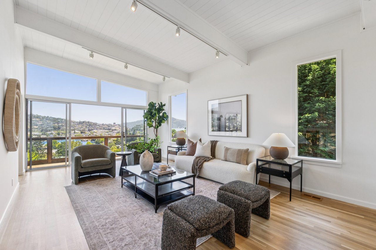 Desirable Location on Belvedere Island