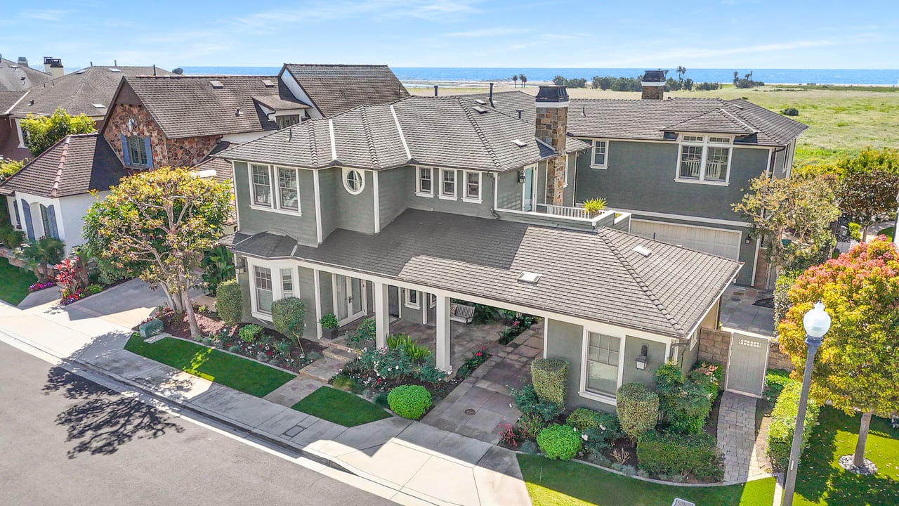 4492 Oceanridge Dr, Huntington Beach