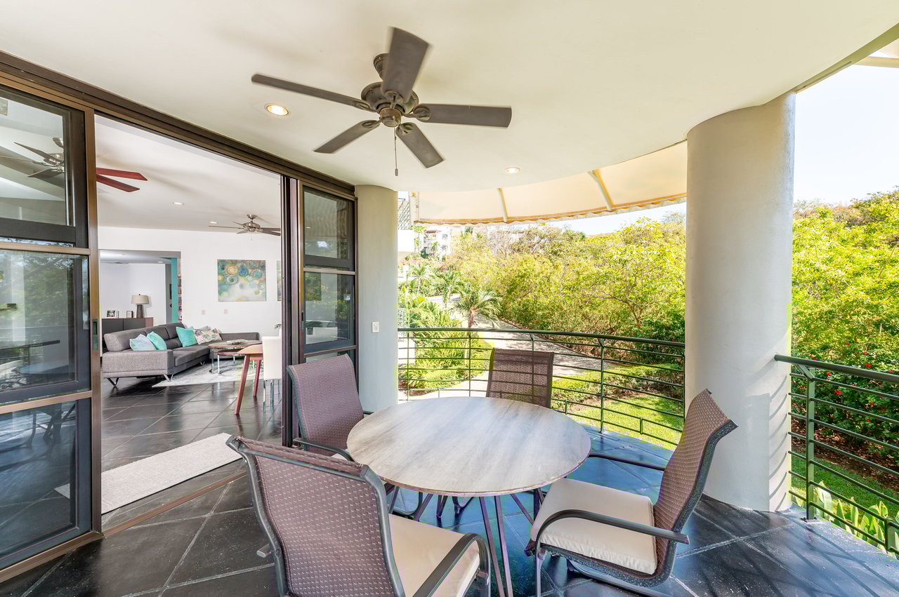 La Perla 113 | Boutique Luxury Condo in the Heart of Tamarindo