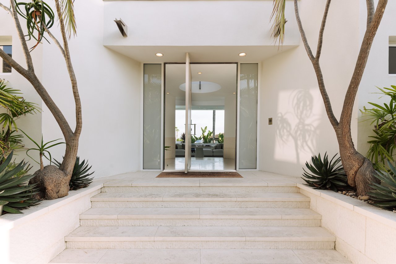 140 Irvine Cove Cir