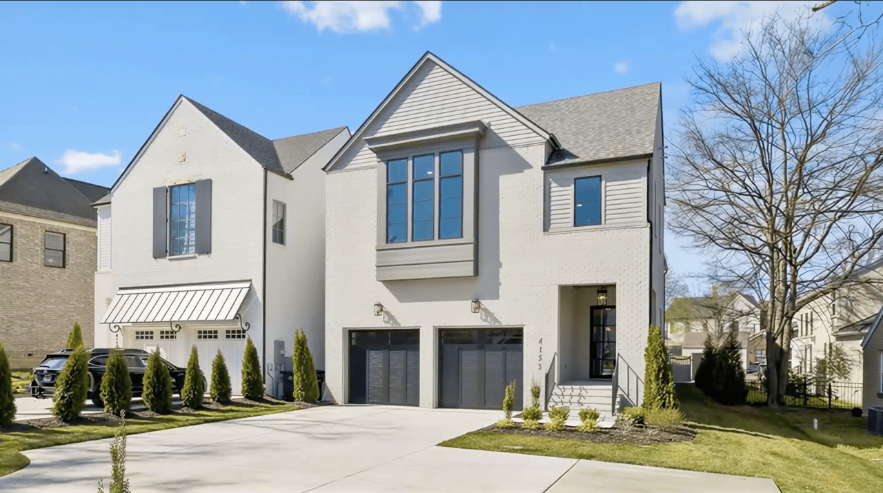  4153 Outer Dr