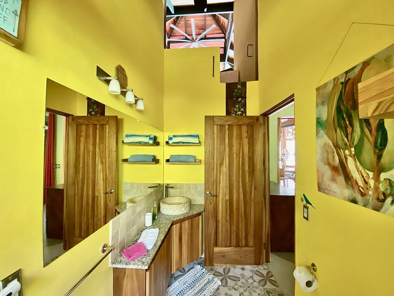 Charming 2-Bedroom Villa on 5 Acres with Creek Access and Income Potential