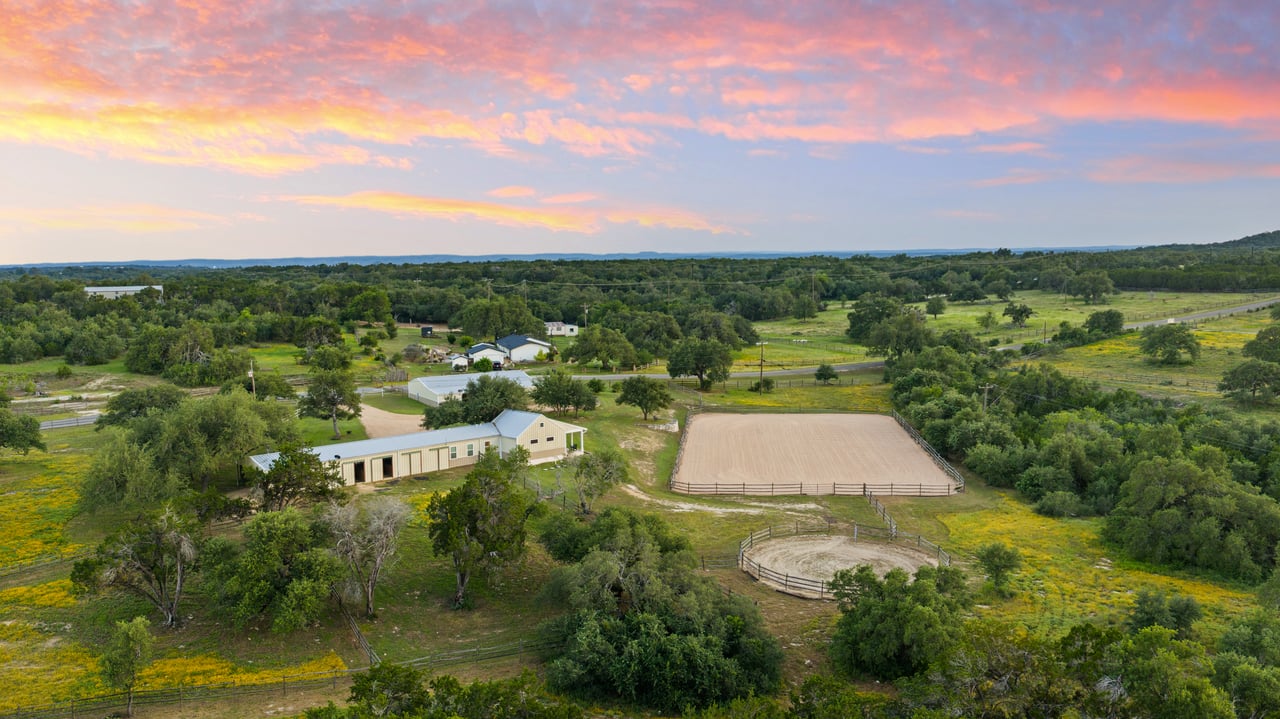 1457 Avenida High View