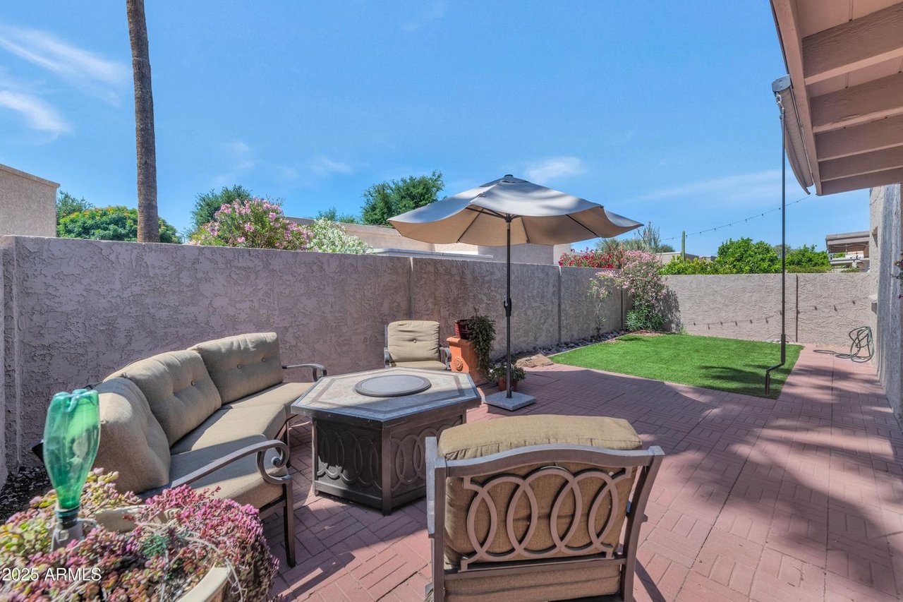 7917 E Cactus Wren Rd