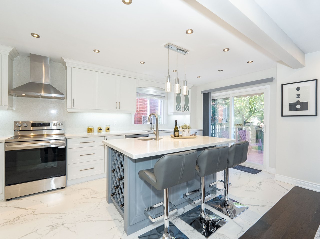 39 Kew Gdns