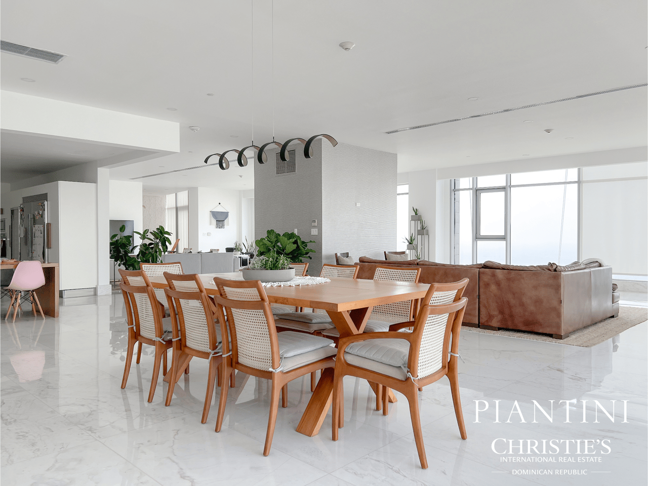 Seurat Luxury Condo