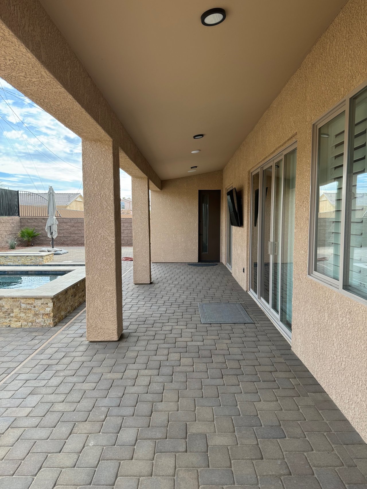 3488 Oro Grande Blvd 