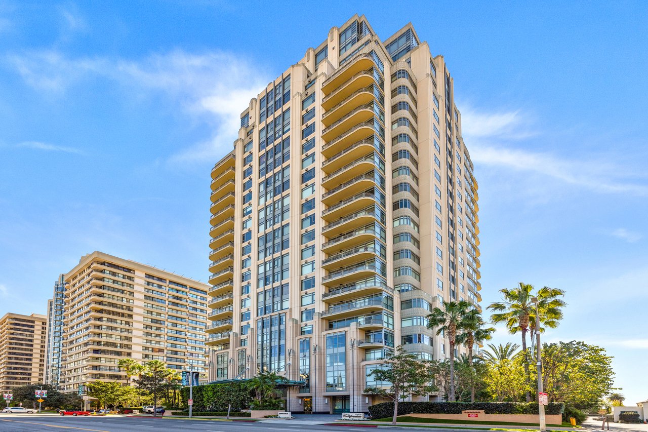 10800 Wilshire Blvd #1901, Westwood