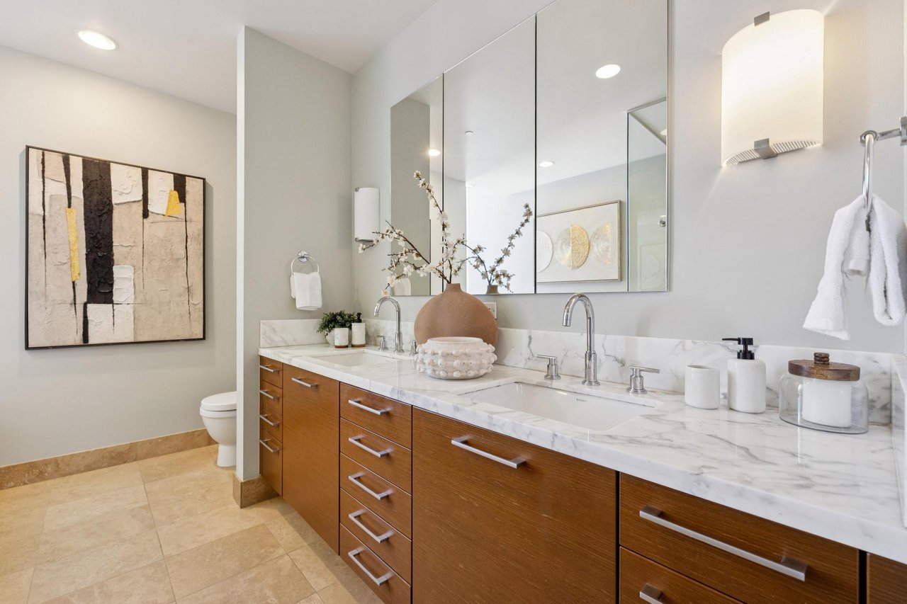 301 Mission St #56D