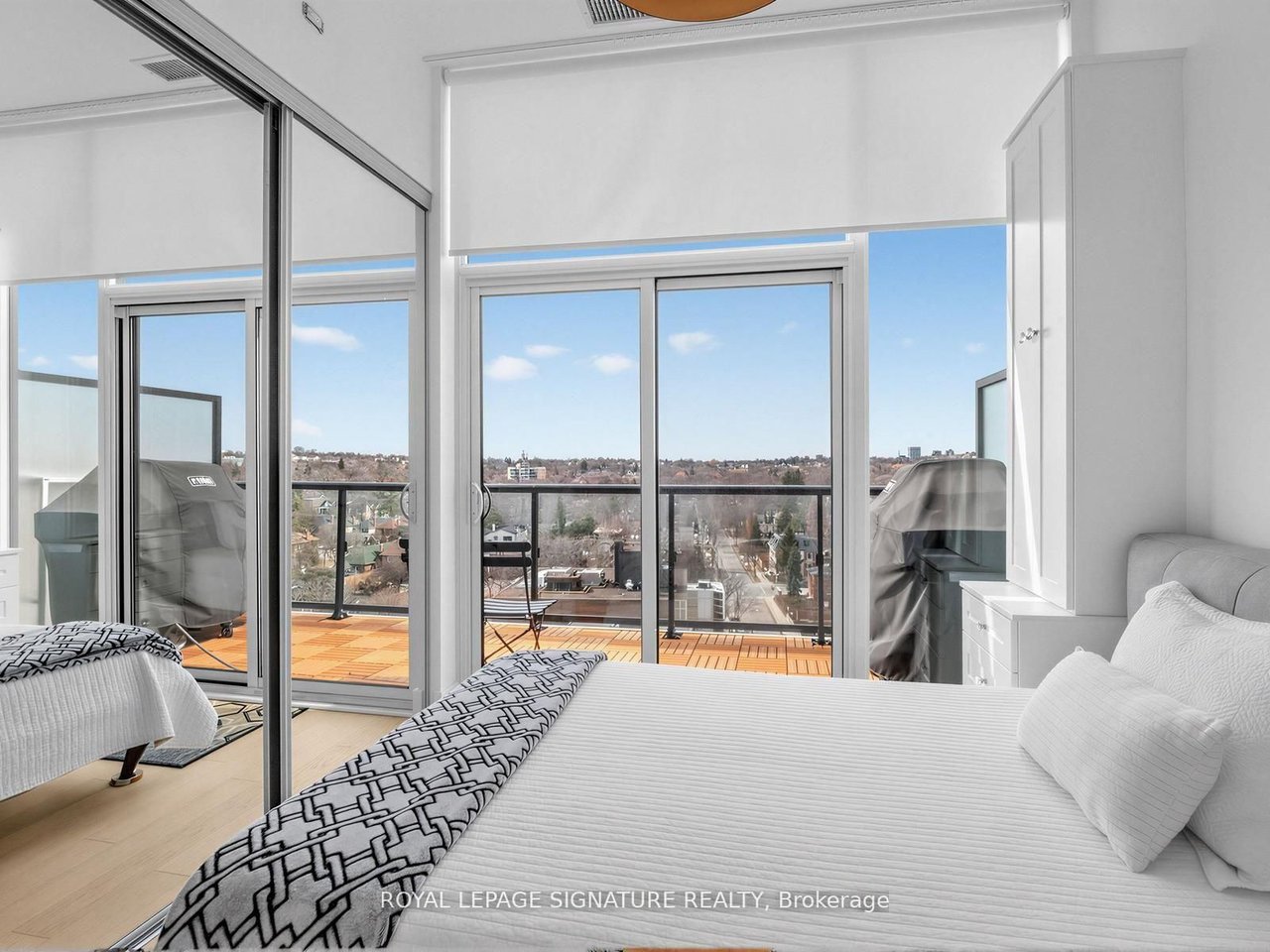 J. DAVIS HOUSE PENTHOUSE 