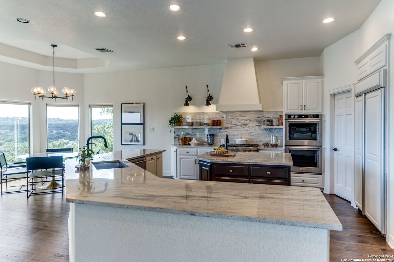 363 Grayhawk