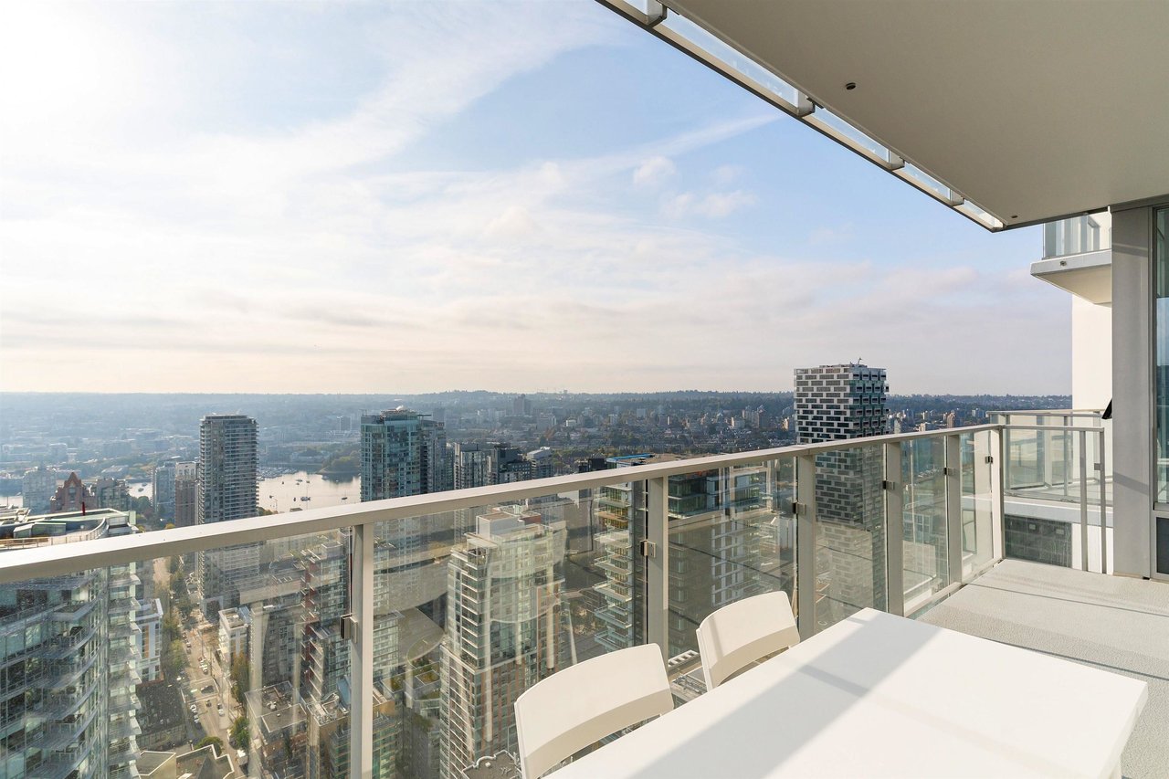 1289 Hornby St, #4905