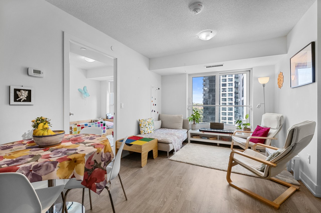 9 Mabelle Ave 