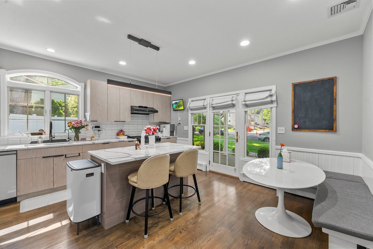 200 Hillside Ave, River Edge, NJ 07661