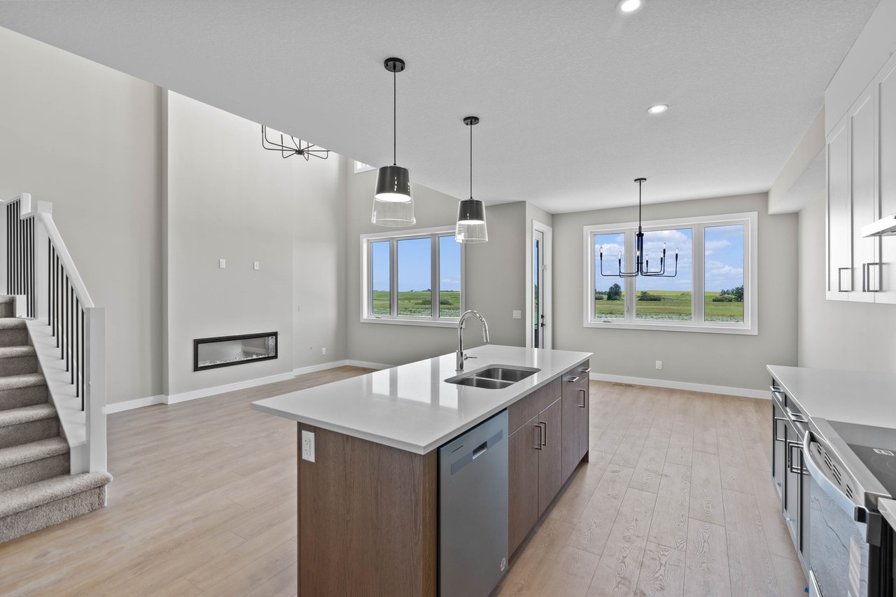 159 Belvedere Crescent SE