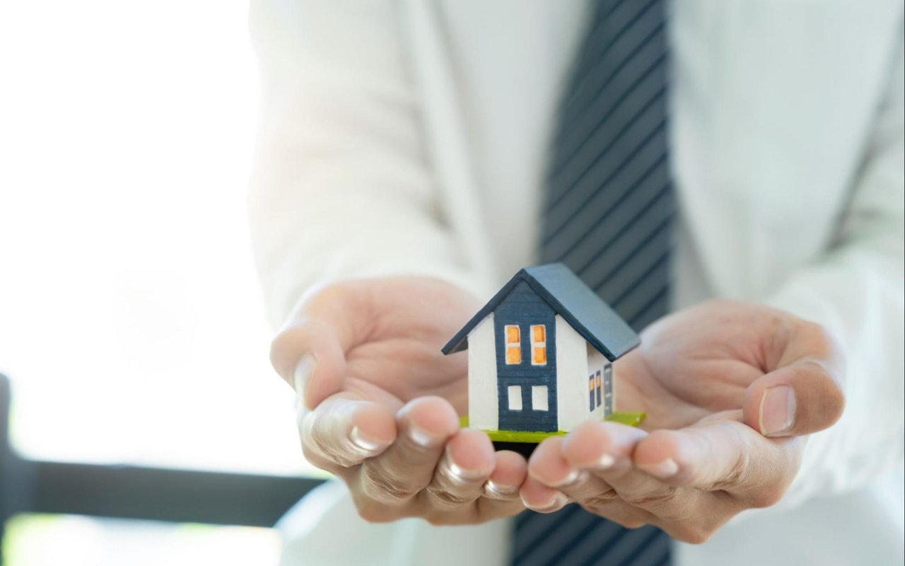 The First-Time Buyer's Toolkit: Everything You Need to Know Before Signing