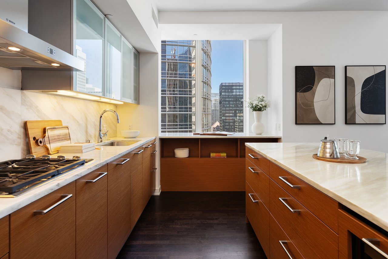 2-Bedroom Corner Views at 301 Mission