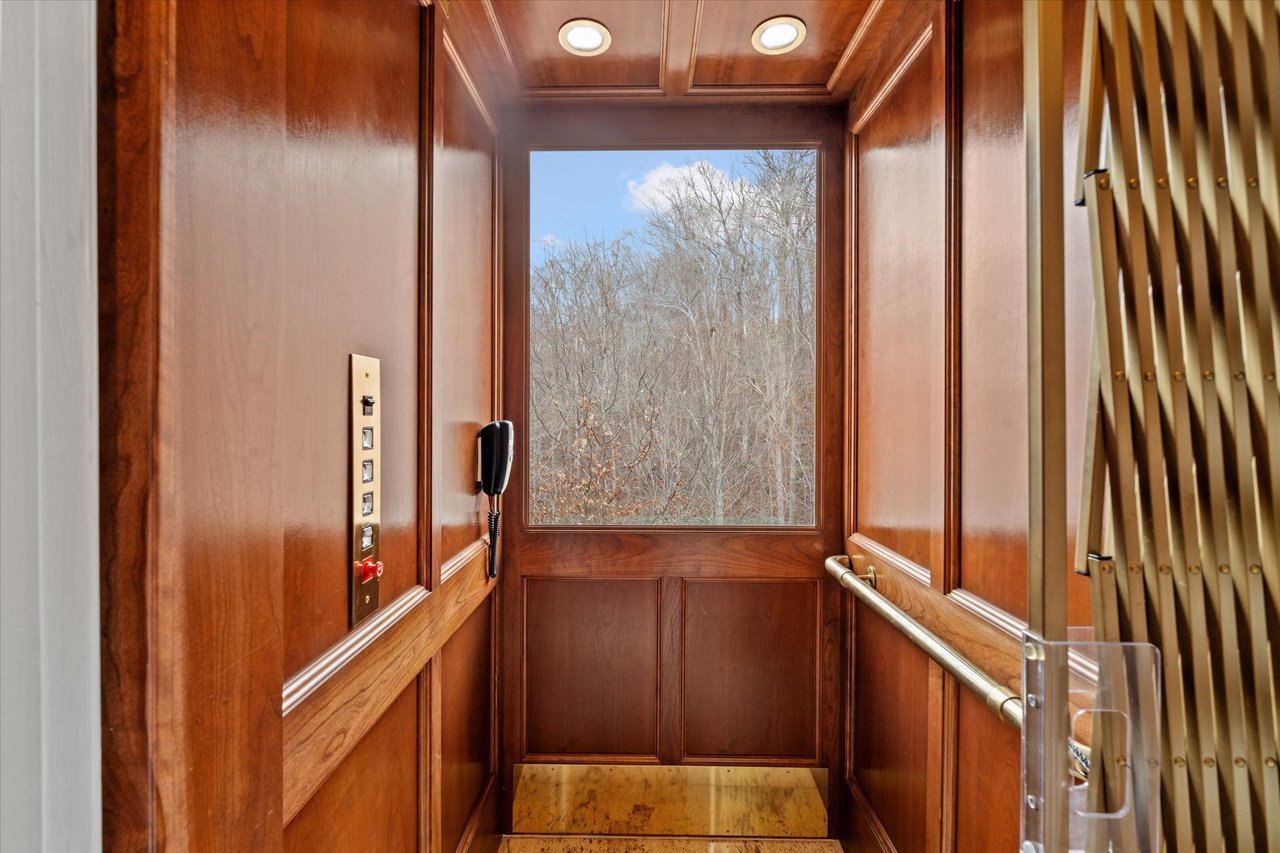 10036 Lake Occoquan Dr