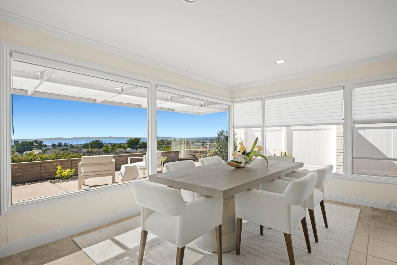 2607 Harbor View Drive